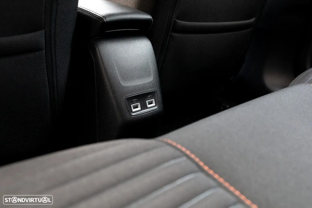 Peugeot e-208 50 kWh Allure - 22