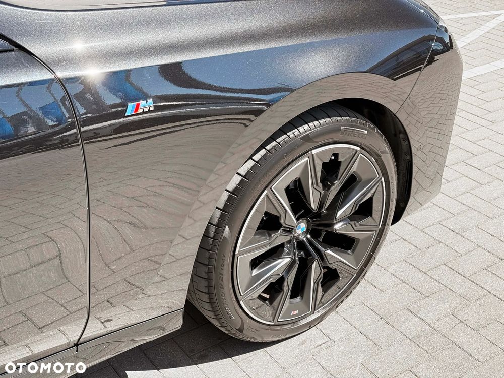 BMW Seria 7 740d xDrive mHEV sport - 9