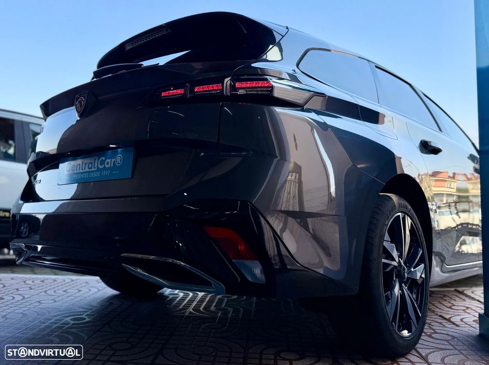 Peugeot 308 SW 1.5 BlueHDi GT EAT8 - 11