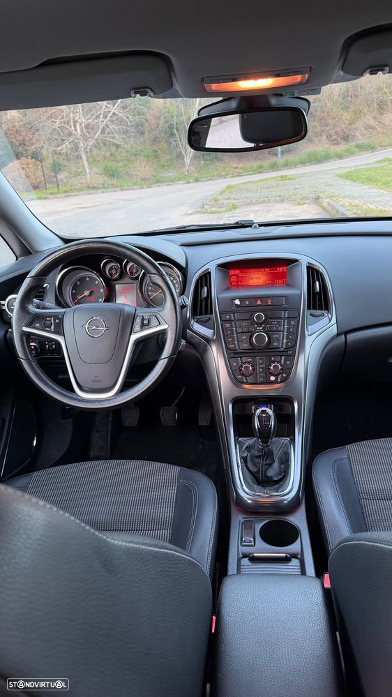Opel Astra 1.7 CDTI Enjoy - 10
