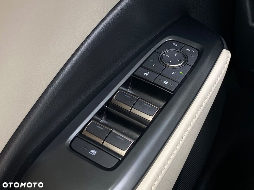 Lexus LBX 1.5 Hybrid Elegant - 29