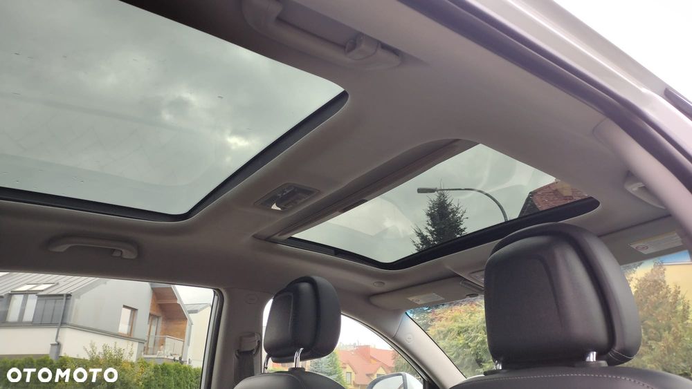 Kia Sportage 2.0 CRDI 4WD Vision - 24