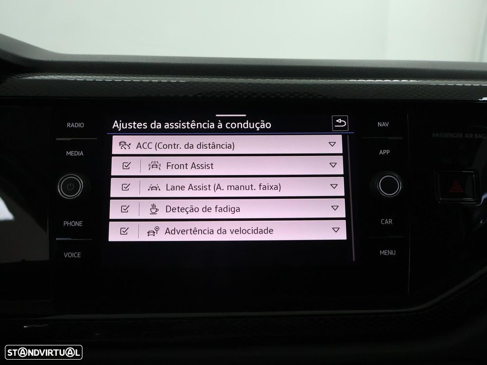 VW Taigo 1.0 TSI Urban DSG - 23