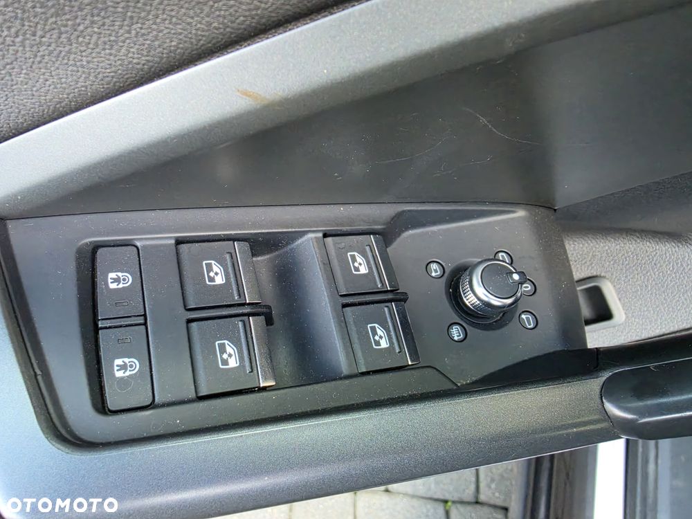 Audi Q3 35 TFSI S tronic - 27