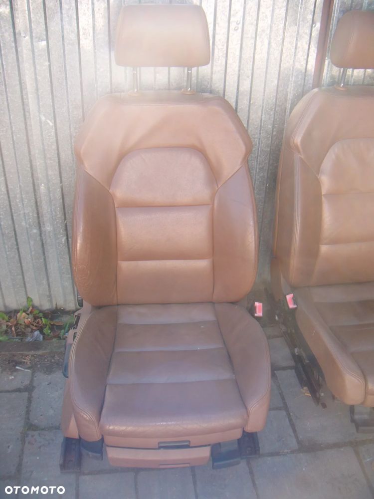 audi a6 c6  kombi komplet skórzanych foteli z boczkami - 3