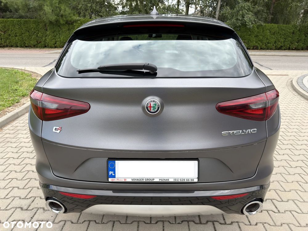 Alfa Romeo Stelvio 2.0 Turbo TI Q4 - 18
