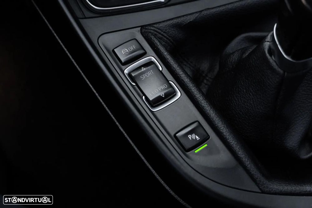 BMW 220 d Coupe Pack M - 22