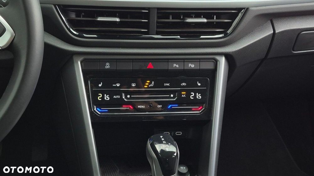 Volkswagen T-Roc 1.5 TSI Life DSG - 18
