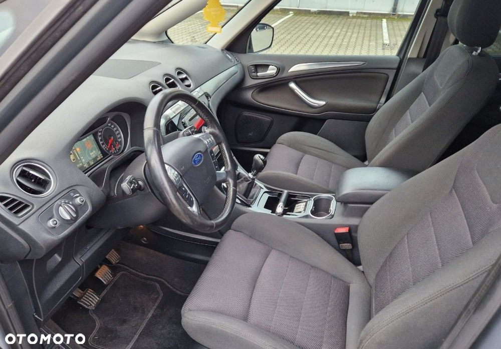 Ford S-Max 2.0 TDCi DPF Titanium - 18