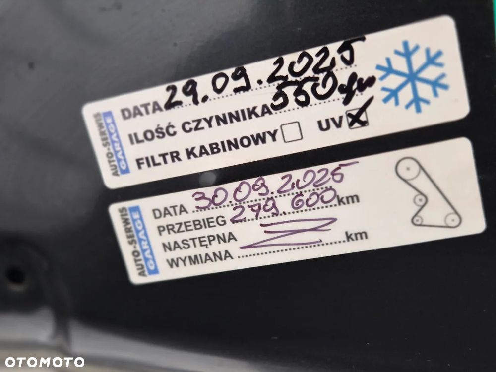 Infiniti FX FX30d S - 24