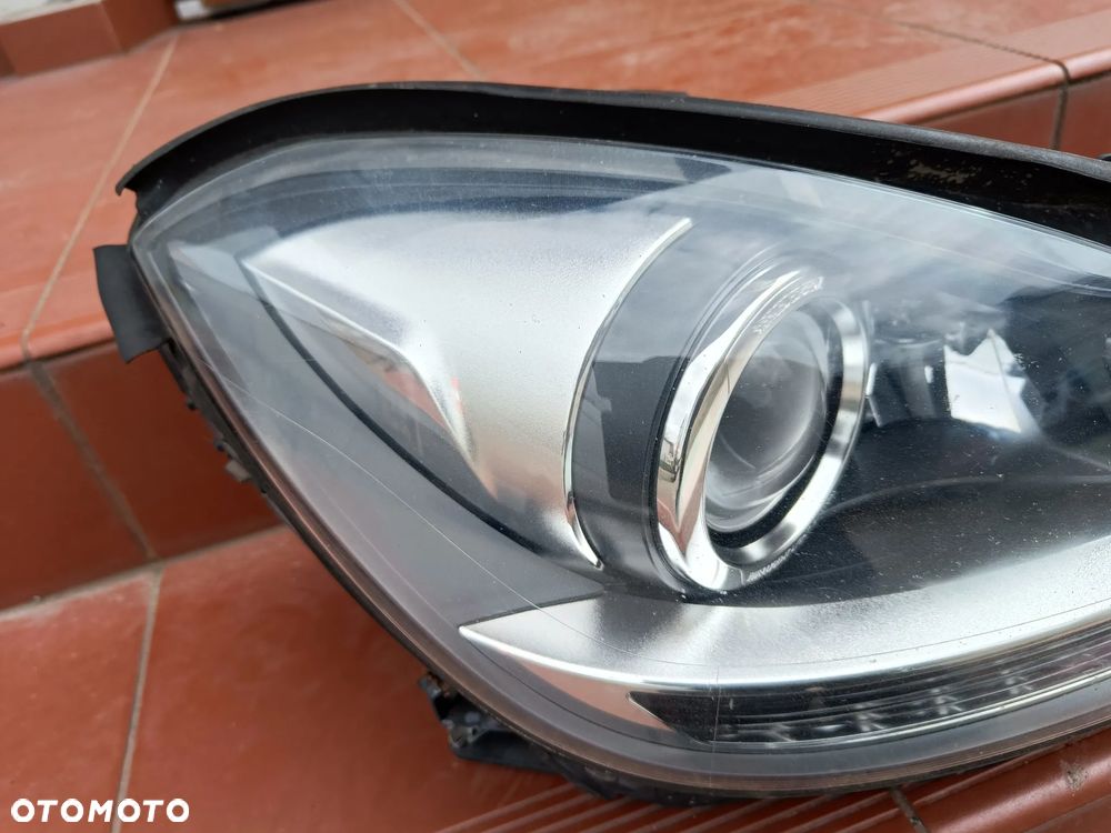 MERCEDES W204 Coupe Lift Lampa Xenon Skrętny ILS Prawa Lewa Przód Przednia - 16