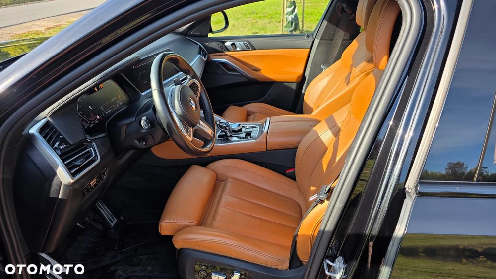 BMW X6 xDrive40d mHEV - 12