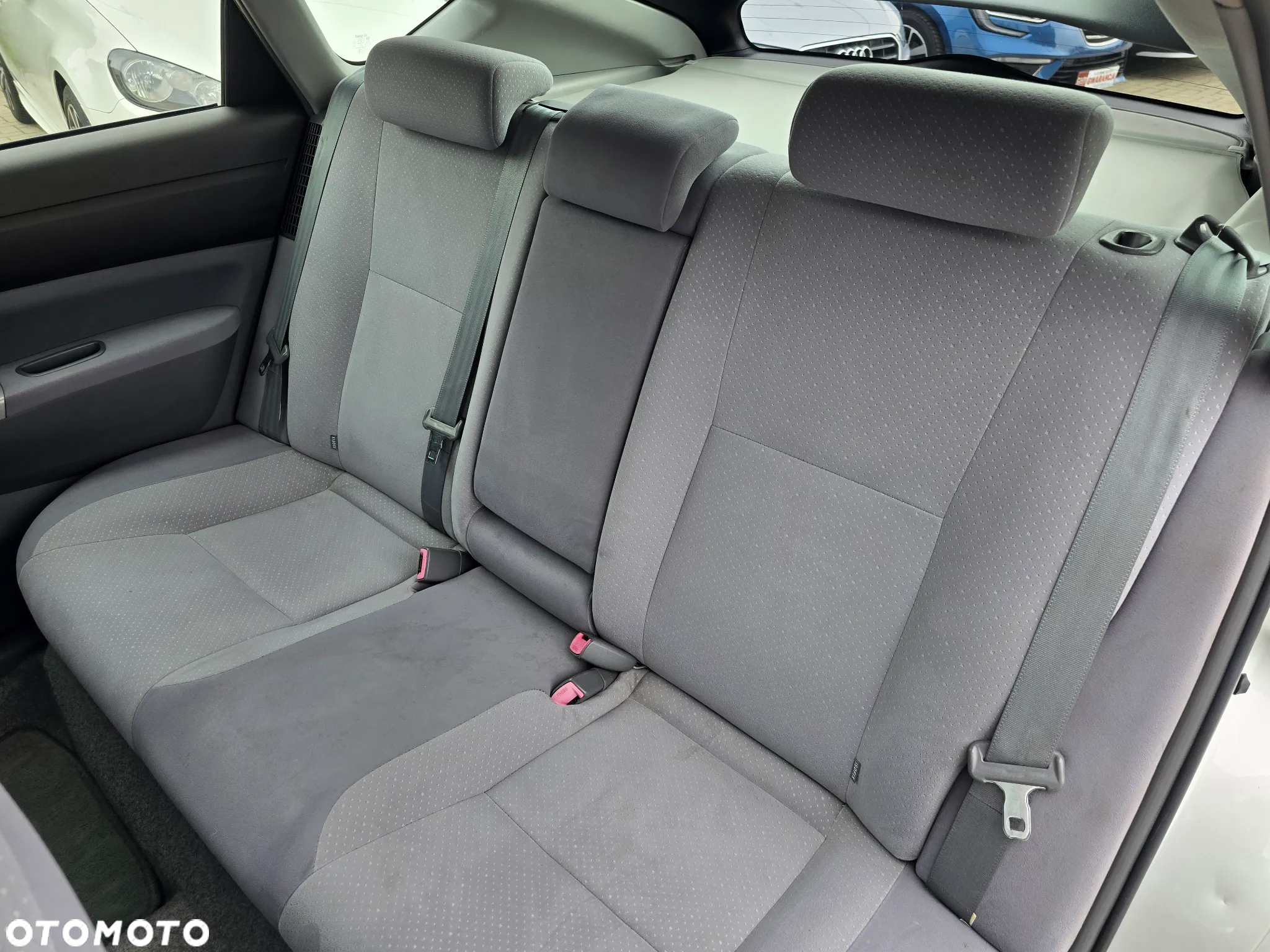 Toyota Prius - 13
