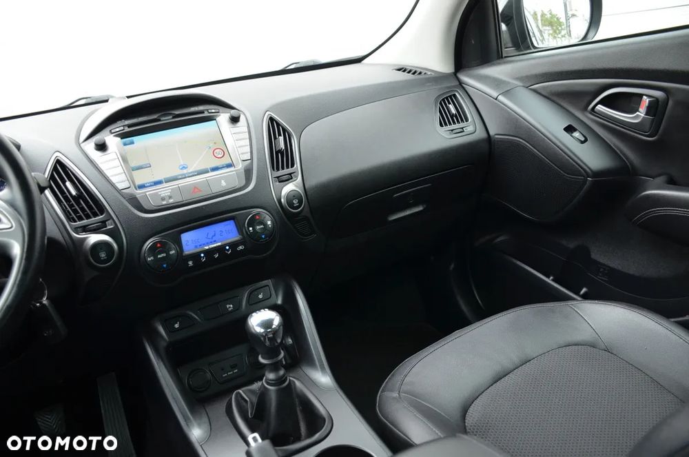 Hyundai ix35 1.6 2WD blue Style - 31