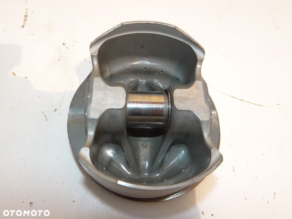 Yamaha XV 1900 Midnight Star cylinder przód + tłok pierścienie Y003 - 8