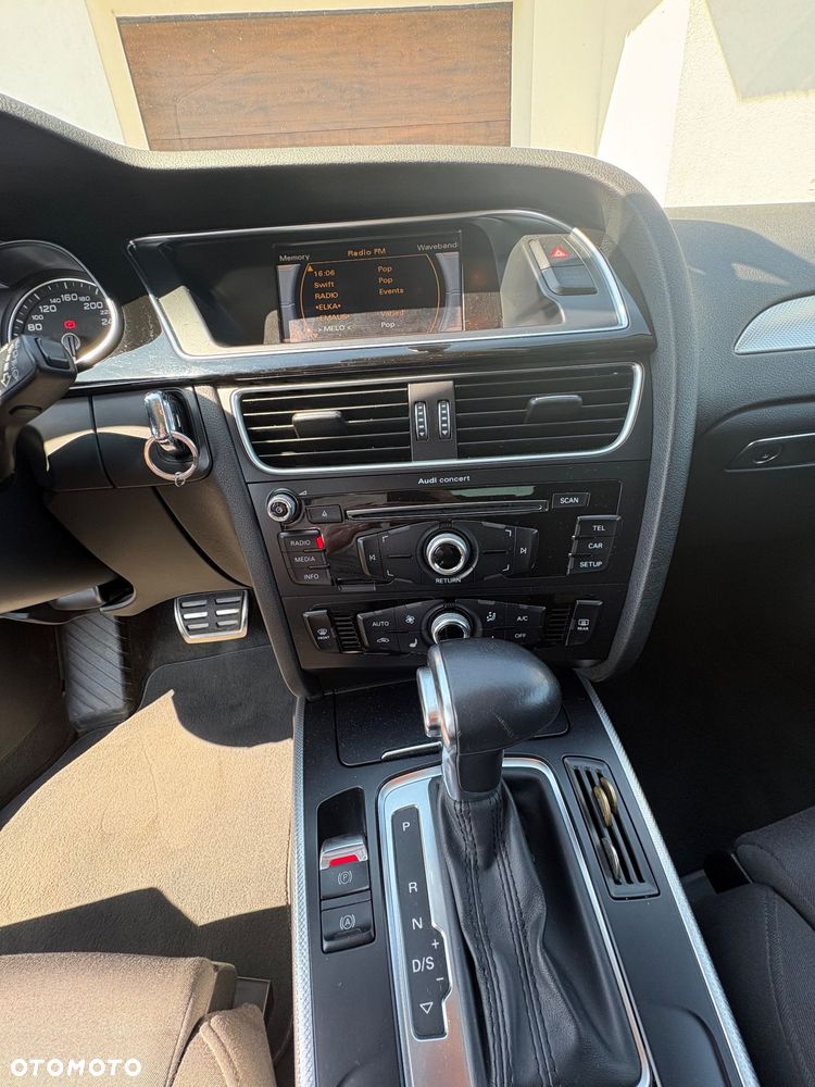 Audi A4 Avant 2.0 TDI Quattro S tronic - 9