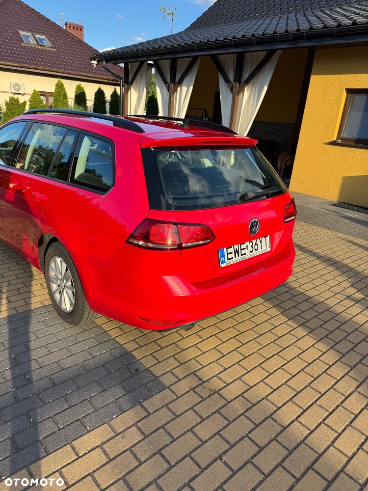 Volkswagen Golf 1.6 TDI Comfortline DSG - 8