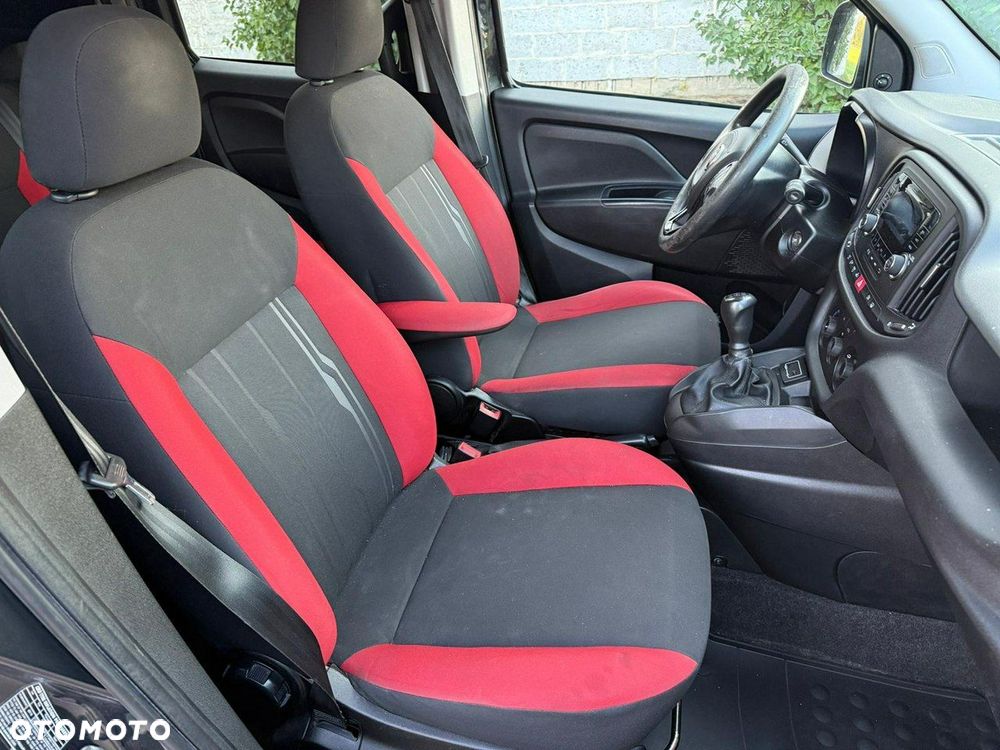 Fiat Doblo - 12