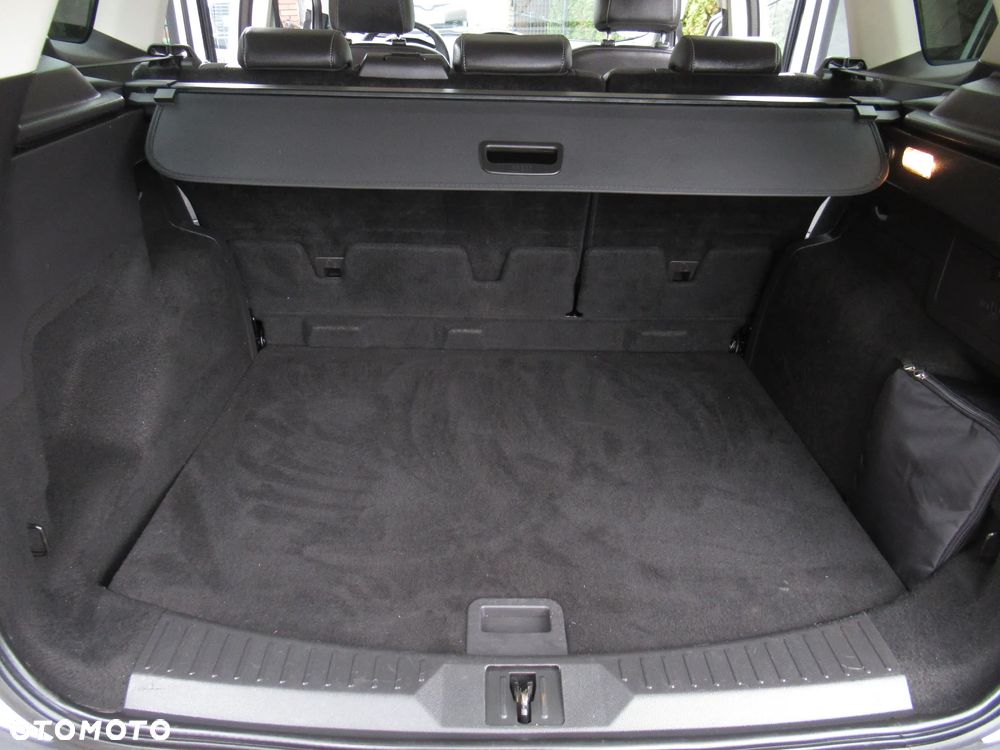 Ford Kuga 1.6 EcoBoost 2x4 Titanium - 38