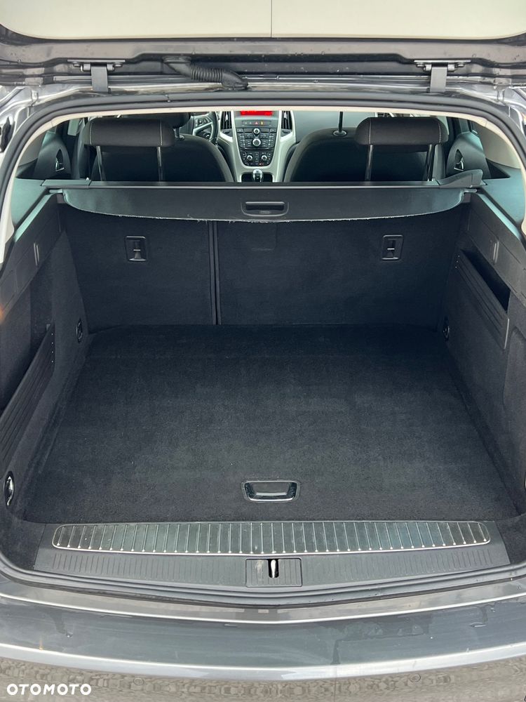 Opel Astra 1.4 Turbo Color Edition - 16