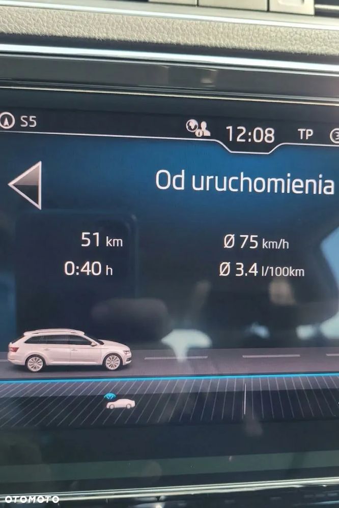 Skoda Superb 2.0 TDI DSG Premium Edition - 17