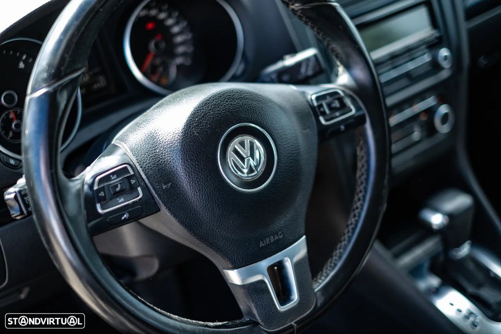 VW Golf 2.0 TDi Highline DSG - 15