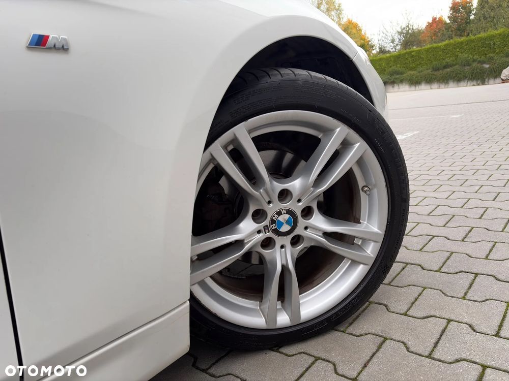 BMW Seria 3 - 30