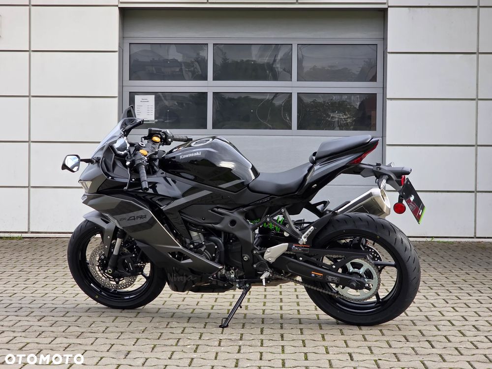 Kawasaki Ninja - 6