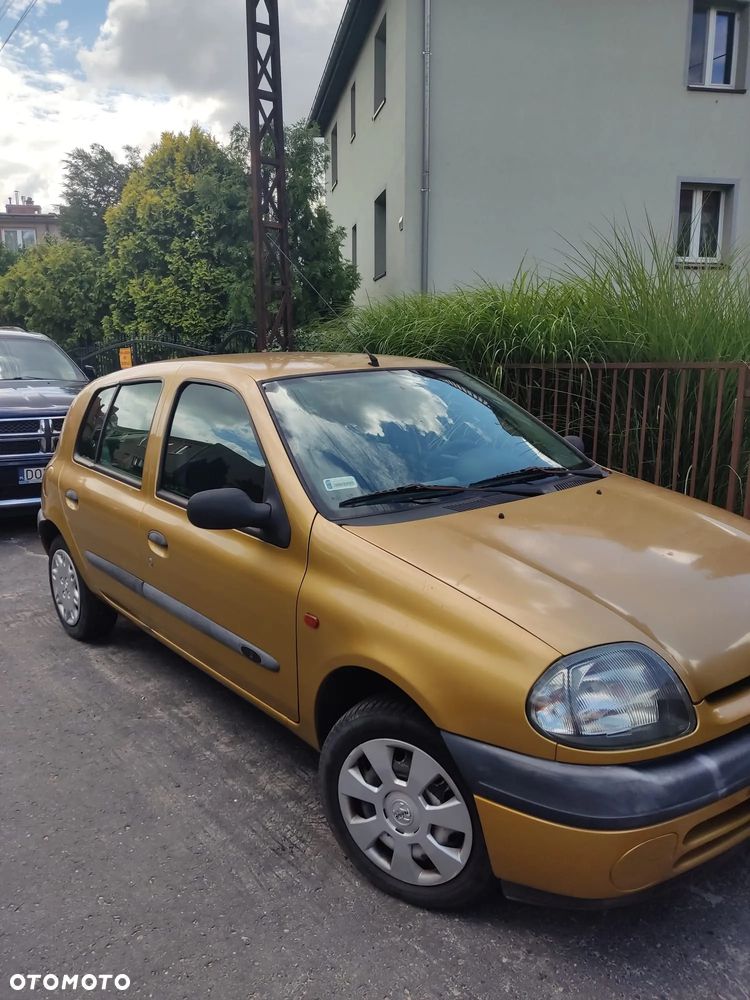 Renault Clio - 4
