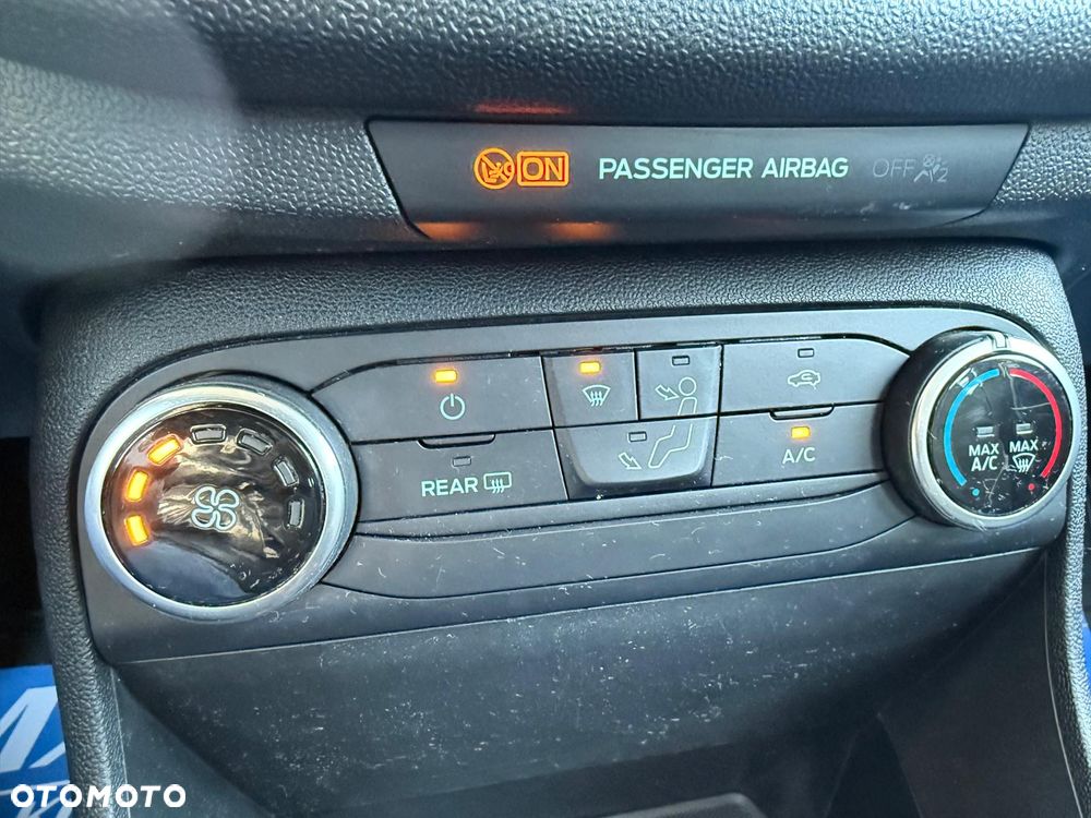 Ford Fiesta 1.1 Trend - 25