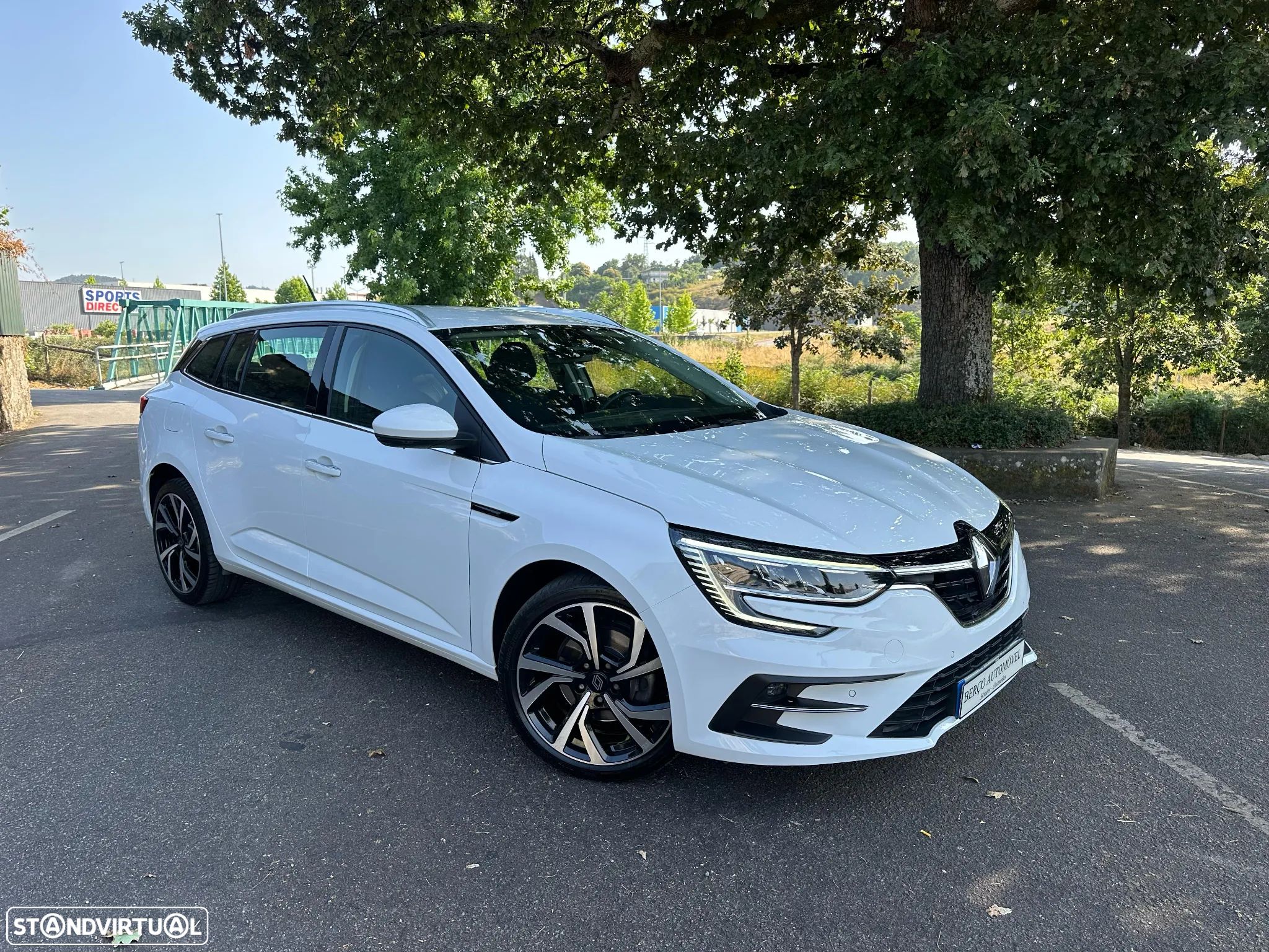 Renault Mégane Sport Tourer 1.6 E-Tech Plug-In E-Tech Hybrid Engineered - 1