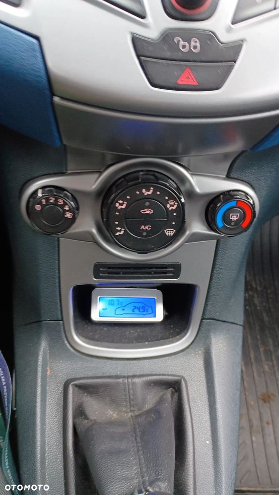 Ford Fiesta - 20