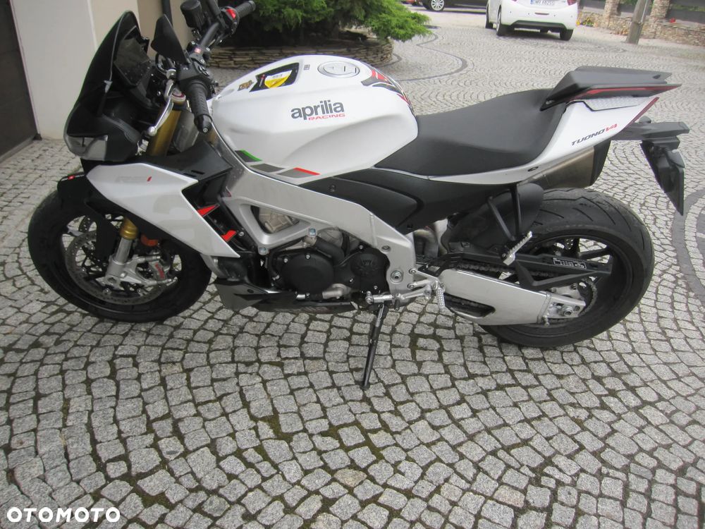 Aprilia Tuono - 15