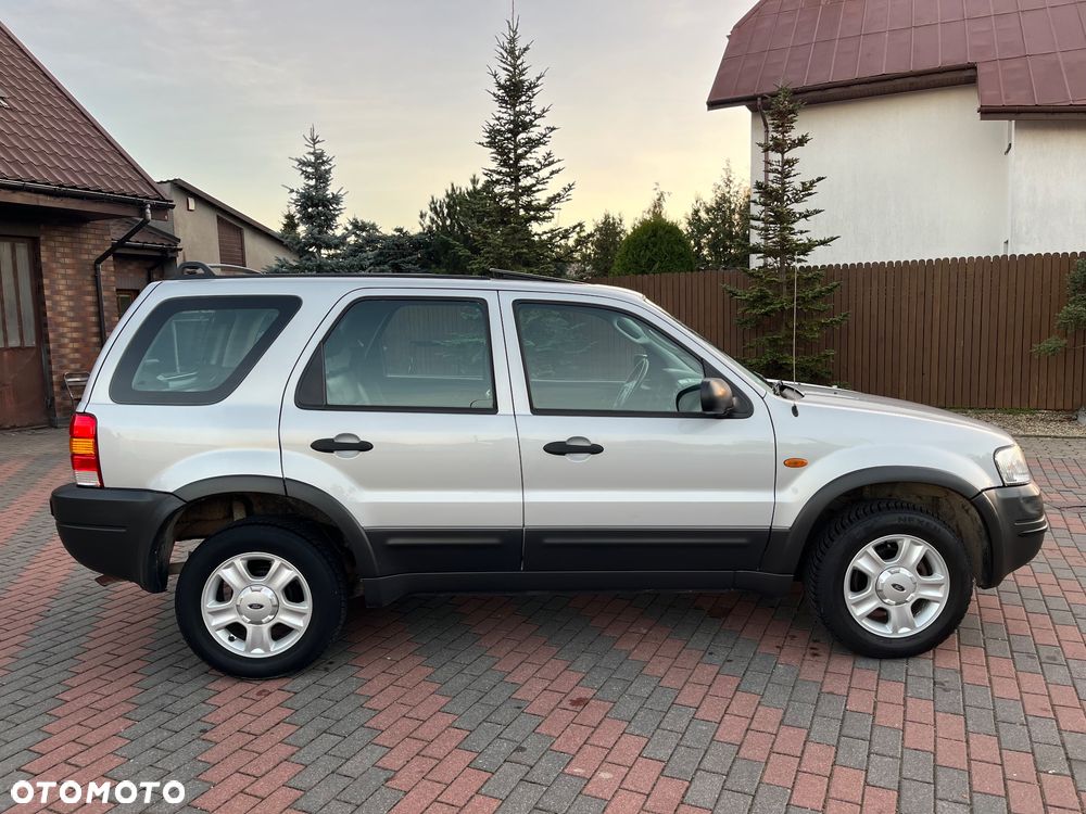 Ford Maverick 2.0 - 11