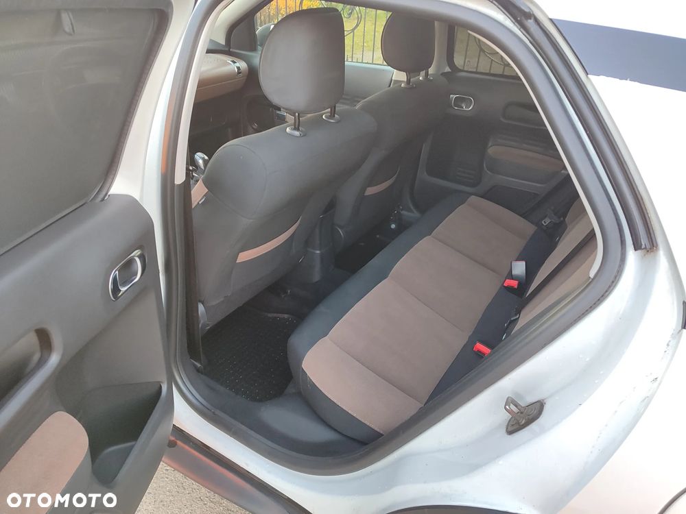 Citroën C4 Cactus 1.2 PureTech MoreLife - 11