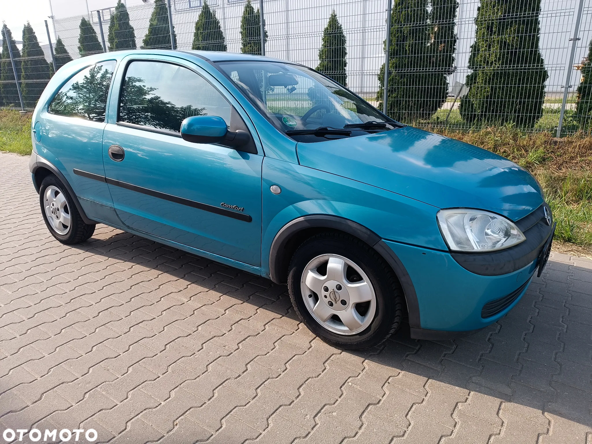 Opel Corsa 1.2 16V Cosmo - 2