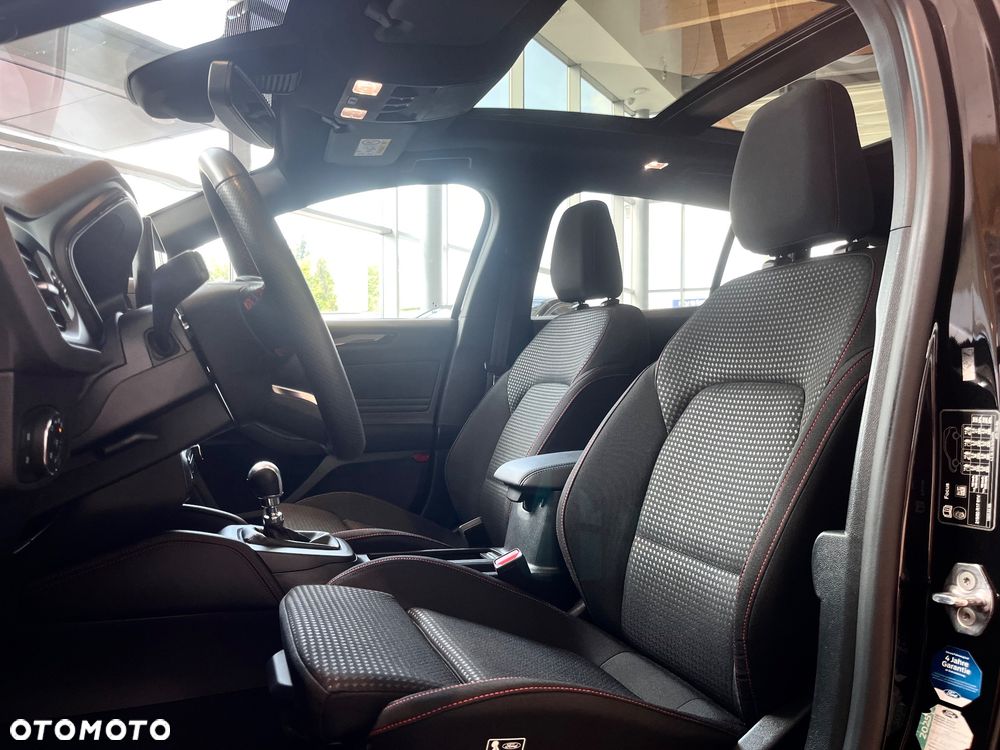 Ford Focus 1.0 EcoBoost Hybrid ST-LINE X - 9