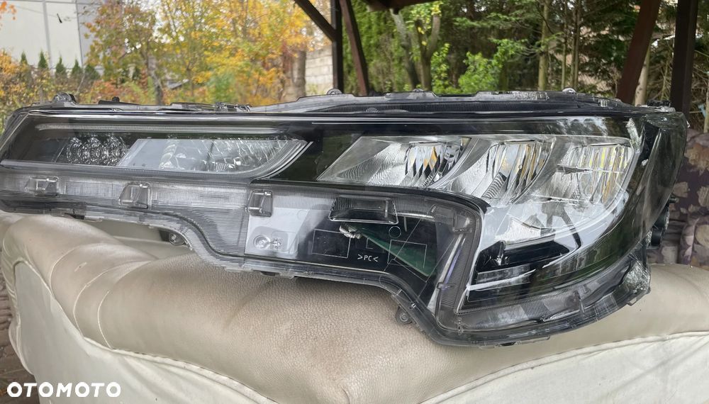 Reflektor Lampy Led Toyota corolla e21 2024 - 3
