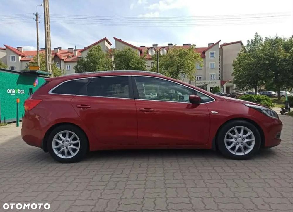 Kia Ceed - 3