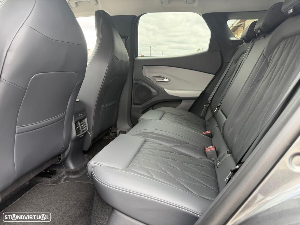 Ford Explorer - 10