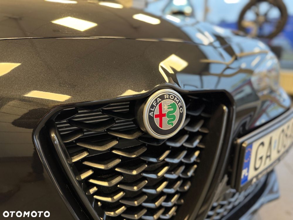 Alfa Romeo Giulia 2.0 Turbo Veloce Q4 - 27