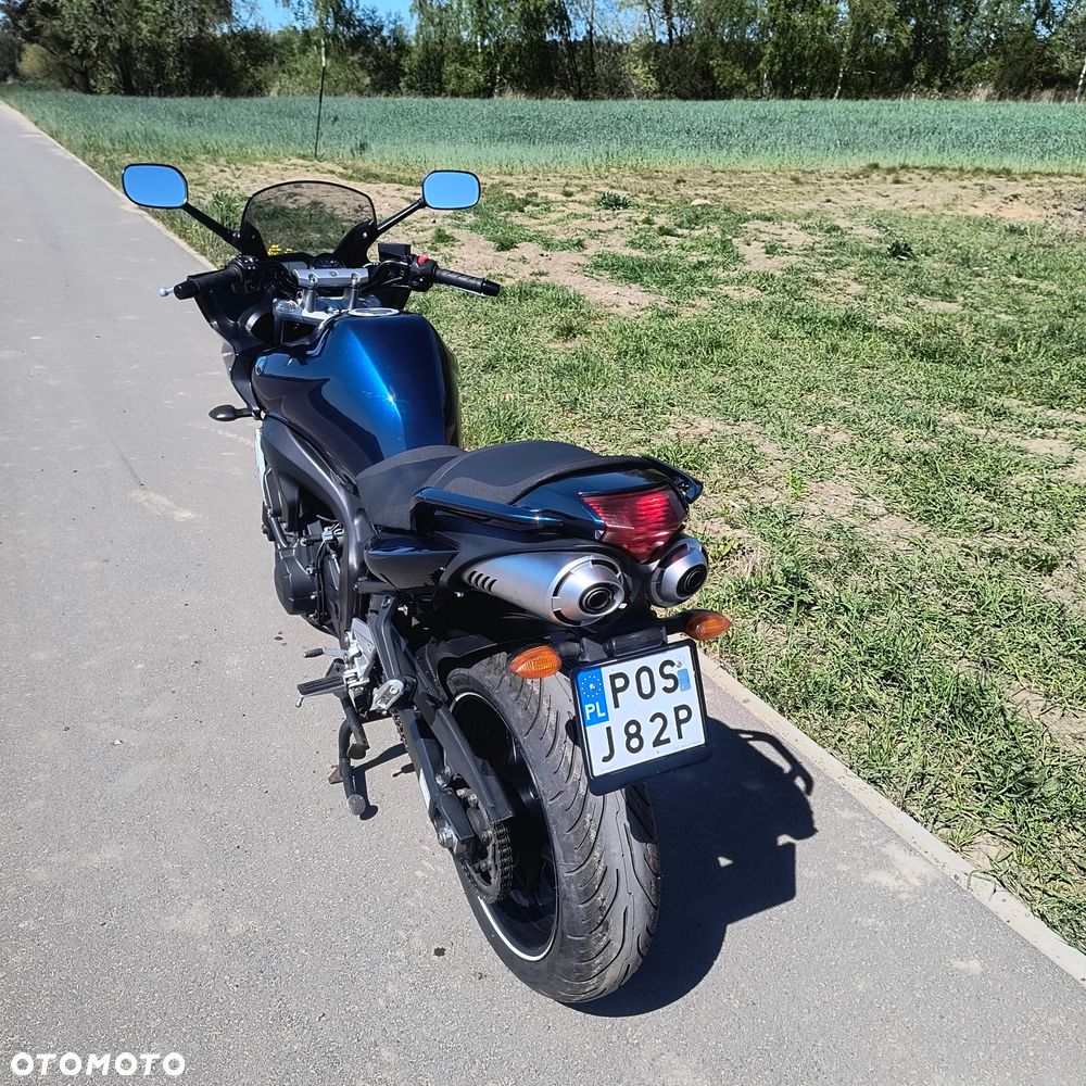 Yamaha FZ6 - 2