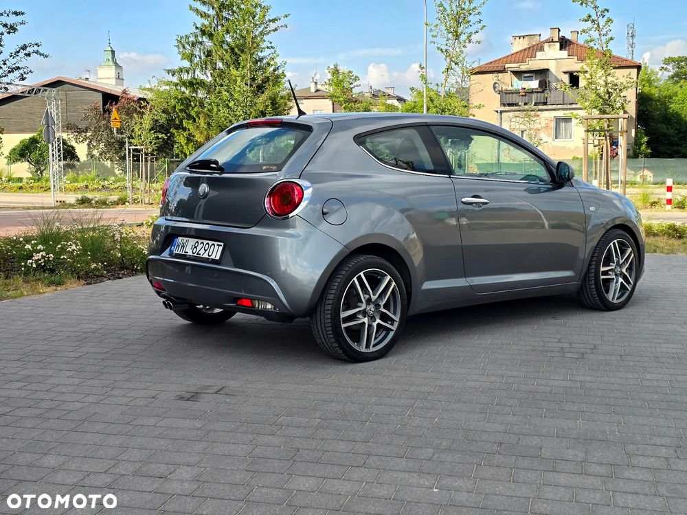 Alfa Romeo Mito 1.4 TB Distinctive - 9