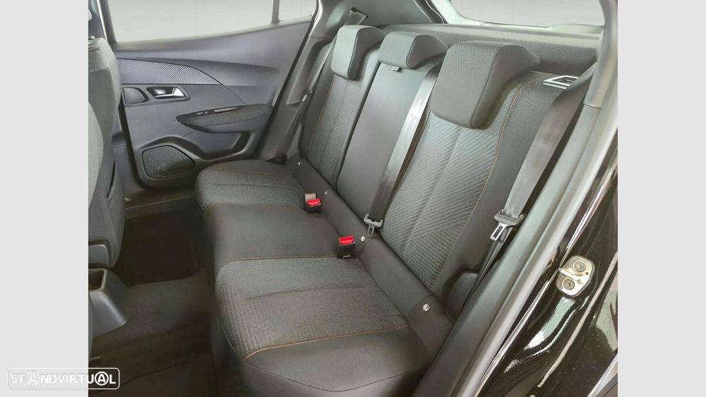 Peugeot 2008 1.2 PureTech Style - 13