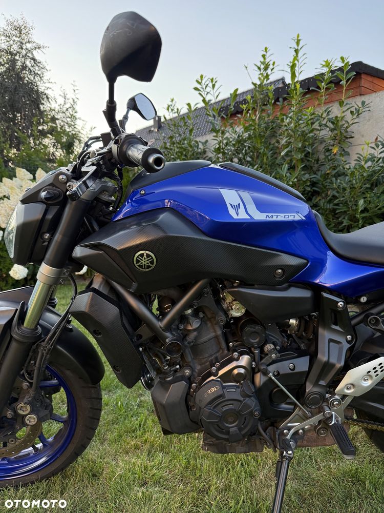 Yamaha MT - 12