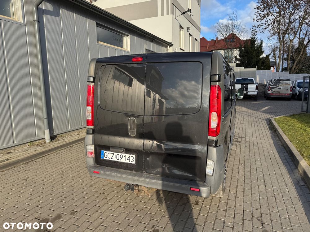 Opel Vivaro - 6