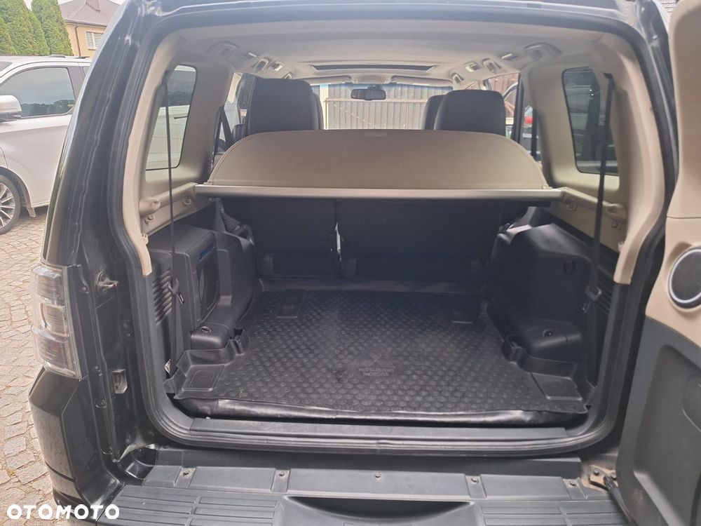 Mitsubishi Pajero 3.2 DID Instyle - 4