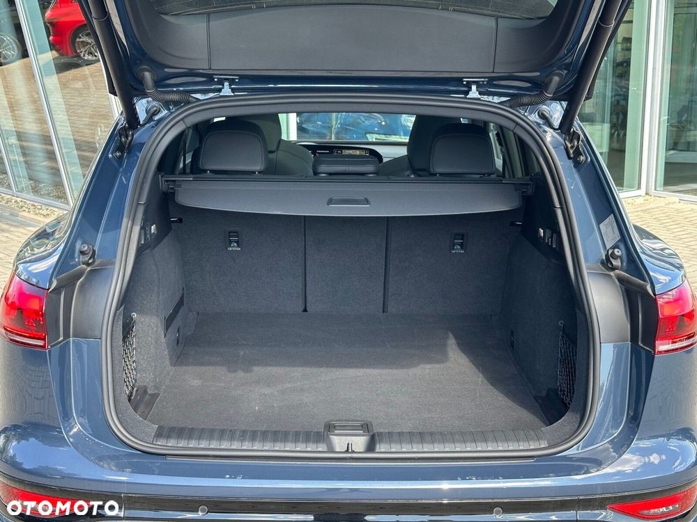 Audi Q6 e-tron - 9