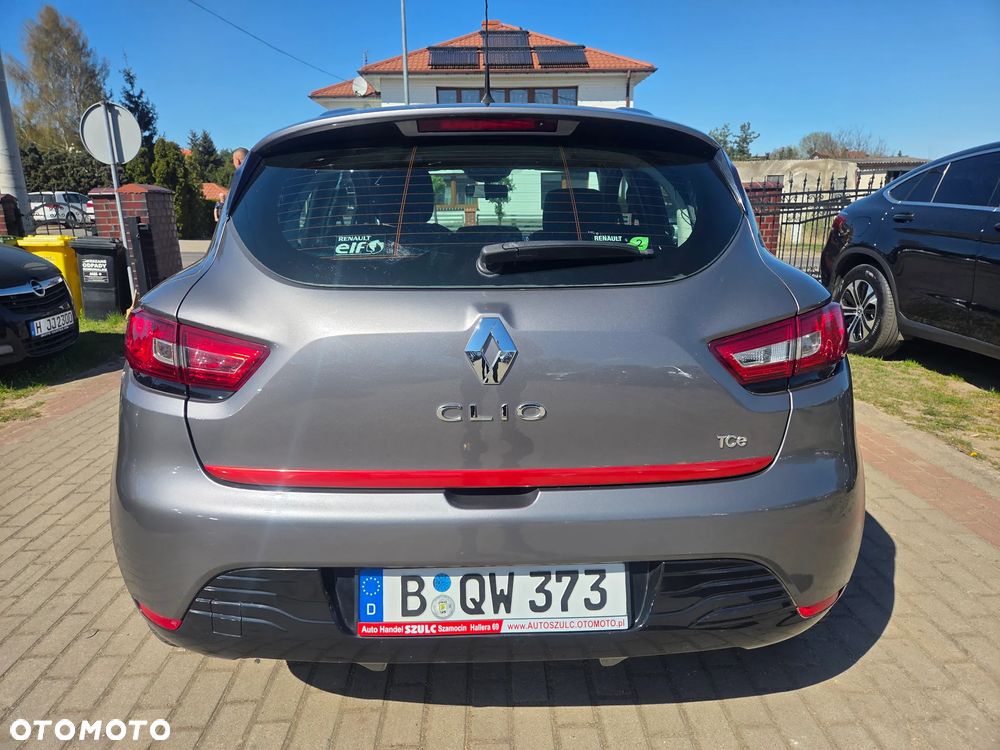 Renault Clio - 8