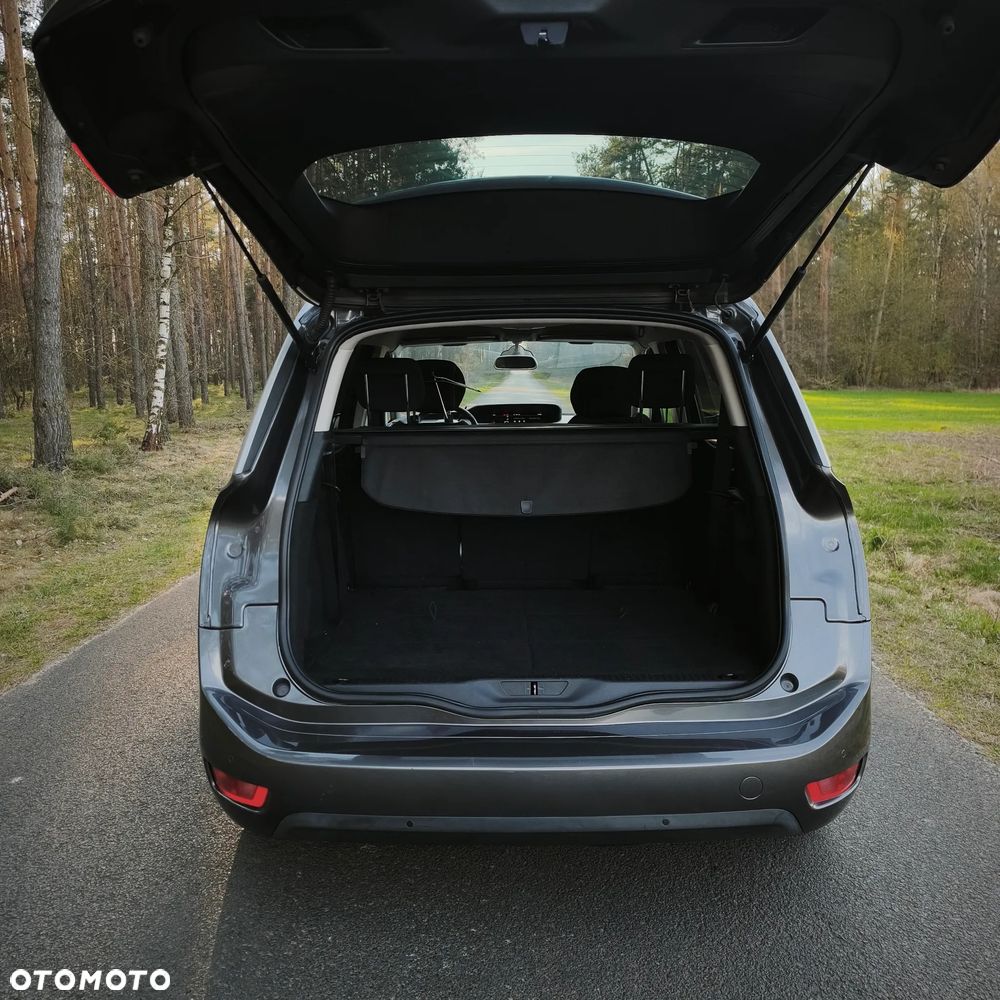 Citroën C4 SpaceTourer Grand BlueHDi 130 Stop&Start EAT8 SHINE - 14